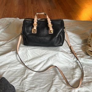 Micheal Kors Satchel
